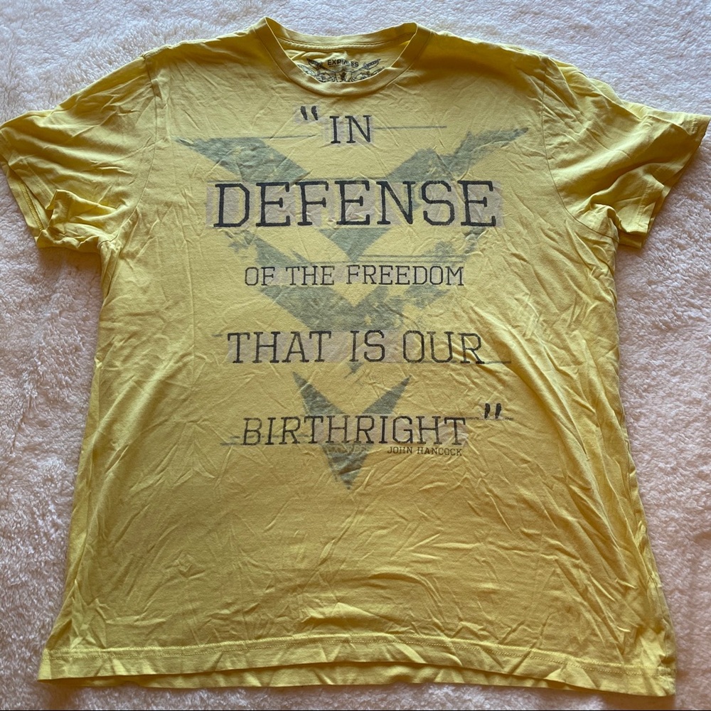 Express Graphic Tee